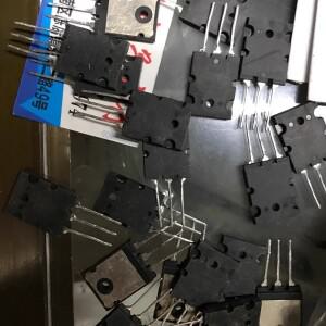 호환 AMSS 중고  수입 분해된 오디오 파워 앰프  페어 튜브  A1301 C3280 4개 (2 쌍)