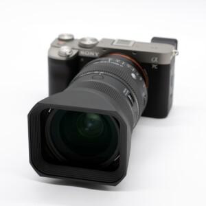 시그마 17-40mm f/1.8 DC 아트용 사각형 총검 렌즈 후드 및 캡 하드 플라스틱 눈부심 방지 커버