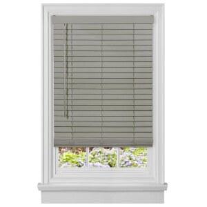 무선 룸 다크닝 플랜테이션 블라인드 - 가로 37인치, 세로 52인치, 2인치 비닐 슬랫 사이즈 회색 마데라 팔사 인조 목재, Achim 홈 데코의 조명 필터링 수평 창문