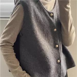 단추 니트 조끼 봄 가을 여성 레이어드 데일리룩 니트베스트 데일리룩 레이어드 코디 니트 겨울 가을 여성