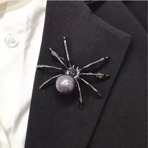 거미 1P 진주 코스튬 할로윈 브로치 블랙 행사 정장