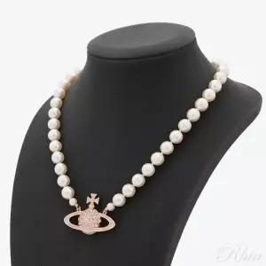 [비비안웨스트우드]원 로우 펄 바스 릴리프 초커 목걸이 150444440