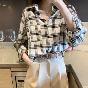 [하프클럽/]여성 기본 체크패턴 간절기 아이템 남방 블라우스