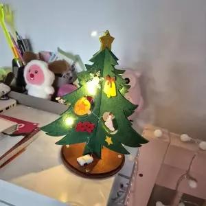 DIY 펠트 크리스마스 트리 꾸미기 세트 - 홈데코와 어린이집 장식에 최적