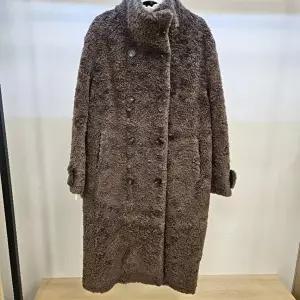 [셀러허브 1]라티움 HC41 뽀글이 양털 롱 코트 뽀글이 양털 H라인 안감 무스탕 더블 롱 코트 T2554ct02-17