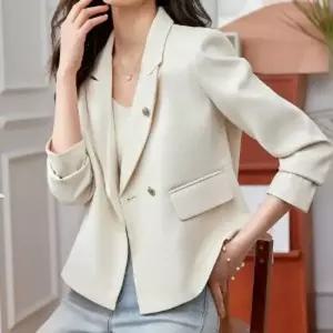 더블카라 정장 하객룩 데일리 버튼 여성 숏자켓