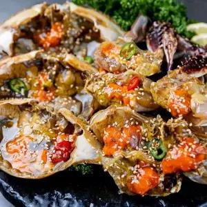 게장명가 연예인도 극찬한 간장게장 연평도 알배기 암꽃게 양념게장 1개 2kg 식사 외식 정식 일식 혼밥 집