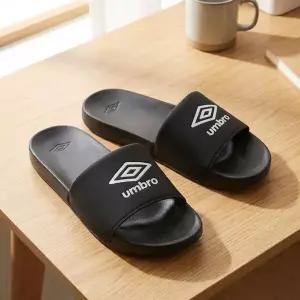 엄브로 UMBRO ZEPPI SD 재피 슬라이드 블랙 UR123ESD11BLK