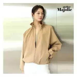 아뜰리에마졸리 셔링 풀집업 점퍼 1종 [런칭 가격 79,900원]