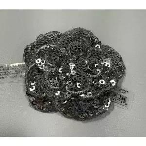 [크록스][] 10016593 실버 스팽글 플라워 지비츠 (S45039491)