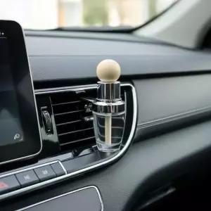 자동차 향기 디퓨저 16ml 송풍구 부착형 차량용 공기 청정기 (WFKKMTC)