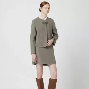 [롯데백화점]씨씨콜렉트 라운드넥 버클 장식 크롭 코트 C254MSG351