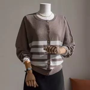 (안나앤플러스) 메리노울 스트라이프 가디건[가디건EC549] 빅사이즈