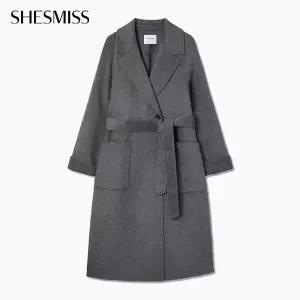 [백화점 정품]  쉬즈미스 뉴이어 울 벨티드 핸드메이드 롱 코트 GR