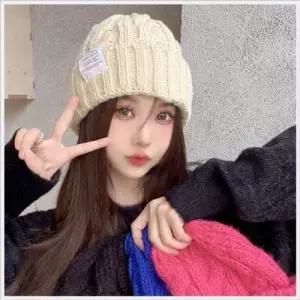 bns 여성 겨울모자 방한모자 군밤모자 털모자 니트모자 WFLIPKV