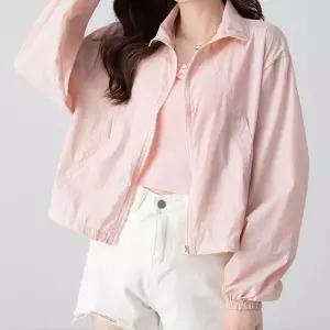 [라일리여성의류] Rly 여성 크롭 바람막이 집업 점퍼 간절기 데일리룩