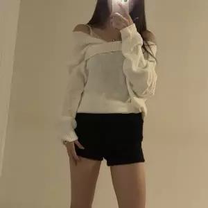 [하프클럽/]여자 모헤어 퍼쇼츠 핫팬츠 겨울 헤어리 양모 반바지