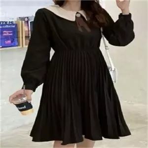 [오노마] ONM 카라넥 플리츠 원피스 허리밴딩 여성패션 데이트룩 (S8055960)