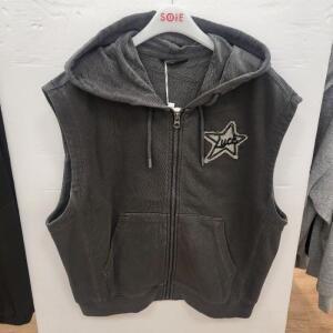소이 HC22 차콜 피그먼트 후드 조끼 여아 봄가을용 차콜 박스핏 피그먼트 후드 조끼 2