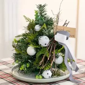 [텐바이텐]크리스마스 미니트리 완제품 풀세트 그린벨 27x32cm 데코 소품