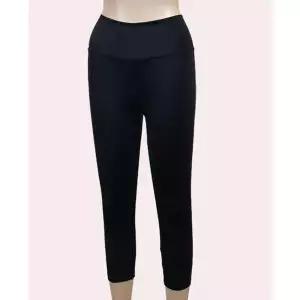 (피엔알)편안한 신축성 입체힙 8부 레깅스