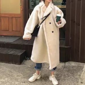 슈팅스타 [브리치] / 루즈핏 카라넥 뽀글이 양모 롱 코트 32911081127883