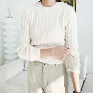 슬림핏 가을 겨울 니트티 크롭티 여자 여성 부클 긴팔 옷 티셔츠