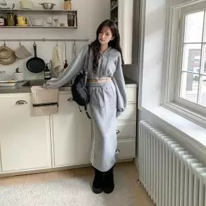 여성 가을겨울 루즈핏 크롭 후드 조거 롱스커트 세트