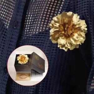 어버이날 선물 카네이션 브로치 스승의날 골드장미 장식
