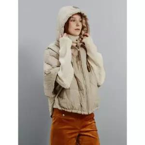 [롯데백화점]더아이잗컬렉션 다이아 퀼팅 후드 케이프 패딩 CRBA2PD321