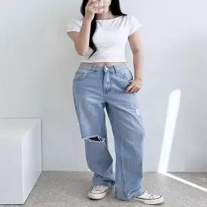 [하프클럽/]여성 2컬러 빅사이즈 와이드핏 찢청 데님팬츠 청바지