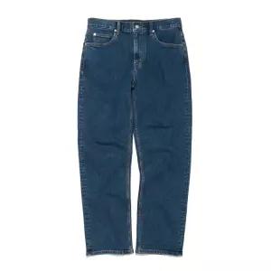 맨 스탠다드핏 데님 팬츠 인디고 미듐 LE2601IP30IM