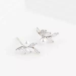[하프클럽/]여자 데일리 심플 나뭇잎 진주 로즈골드 실버 귀걸이