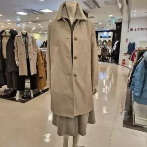 [하프클럽/BCBG]BCBG 비씨비지 봄25 트니 트렌치코트  B5A1N702