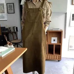 [네모샵]멜빵코듀로이 버클 포켓 비조 버튼 H라인 뒷트임 롱 골덴 멜빵 원피스_P335990501