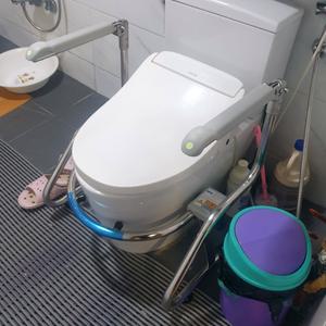 복지용구 화장실 안전손잡이 양변기 좌변기 노인 장애인 병원 무타공 안전바 MSH-505