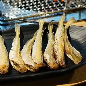 [자연맛남]서영이네 겉바속촉 반건조 두절노가리 300g+300g (총24-26미) 2팩구성