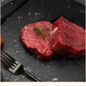 1등급 이상 안동 장원한우 구이용 안심(스테이크용) / 500g 진공 포장