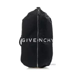 [지방시] FW24 남성 나일론 로고 백팩 BK50A8K1JE 001