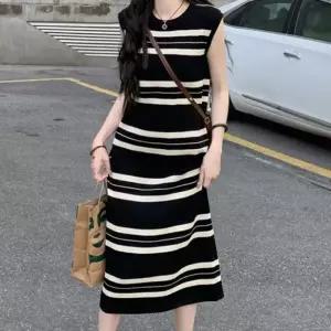 데일리 꾸안꾸 스트라이프 원피스 니트원피스 롱원피스 민소매 데이트룩
