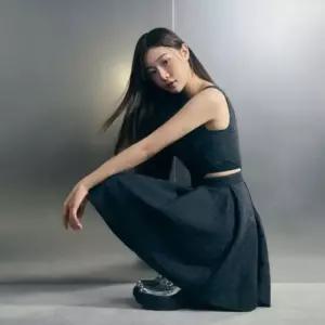 [갤러리아] [25겨울]자카드 핏앤플레어 볼륨 원피스[ER4WO260]