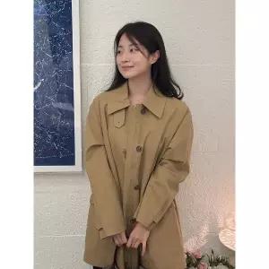 [CC콜렉트](신세계 사우스시티)[씨씨콜렉트] 하프 래글런 트렌치 코트 (C253MSJ003)