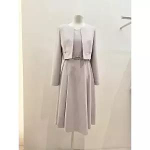 [롯데백화점]SOUP 벨티드 스퀘어넥 자켓 플리츠 원피스 SC2OPM0