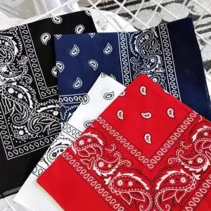 페이즐리 반다나 손수건 스카프 면 면손수건 페이즐리 WFLQE9T