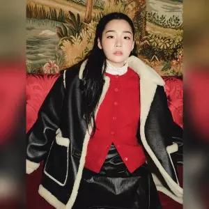 [롯데백화점]씨씨콜렉트 페이크 레더 하프 무스탕_C254PSJ613