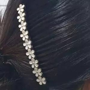 플라워 헤어빗핀 뒤꽂이 클립형 꽃 머리빗핀 흰색 WCFD234