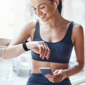 삼성 갤럭시 핏3 교체용 스트랩 갤럭시 핏 3 SM-R390용 마그네틱 D 폴딩 버클 스포츠 실리콘 밴드