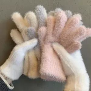 여성장갑 따뜻하고 포근한 여성 앙고라 털장갑 [F61P]