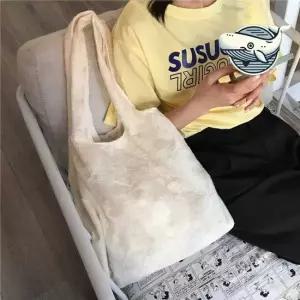 여행용 편안한 꽃자수 숄더백 캐주얼 패브릭 데일리백 대용량비치가방 캔버스백