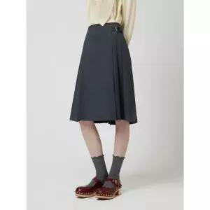 [CC콜렉트](센텀시티점)[씨씨콜렉트] 버클 플리츠 미디 스커트 (C253MSD003C)